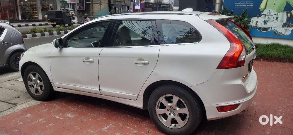 Volvo Xc60 D5 Awd Automatic, 2012, Diesel