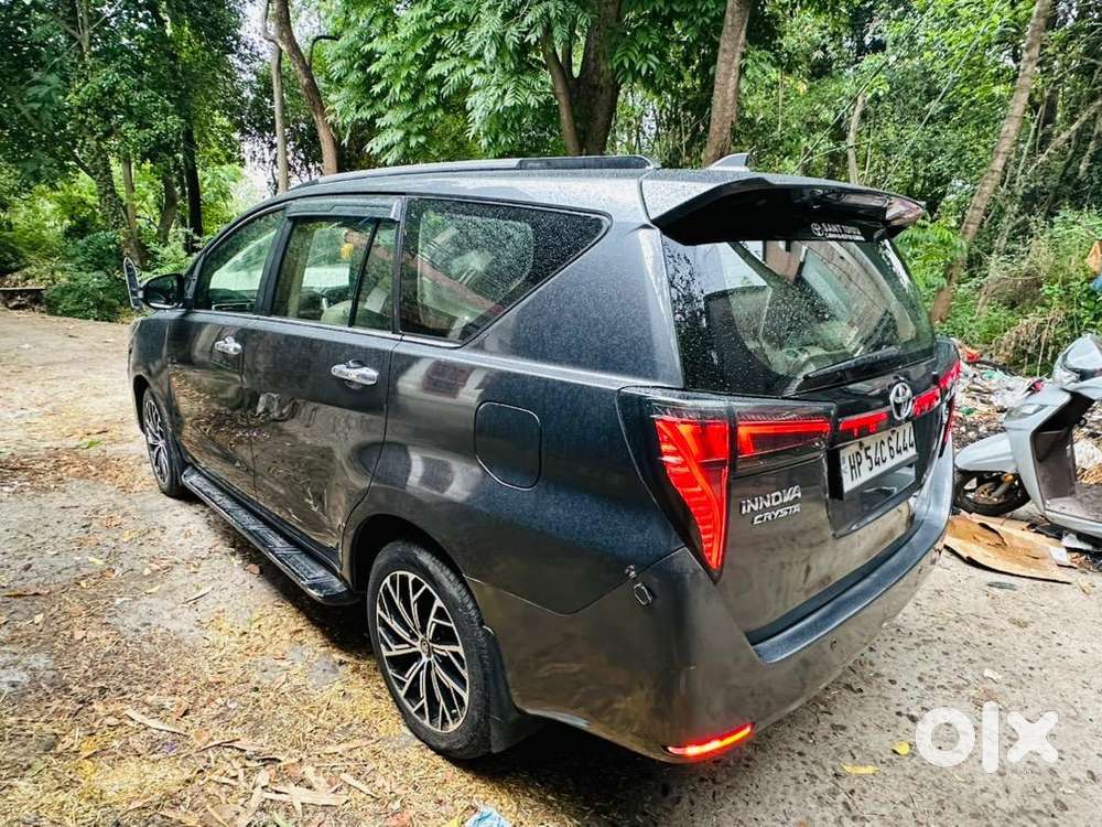 Toyota Innova Crysta 2019 Diesel 72148 Km Driven
