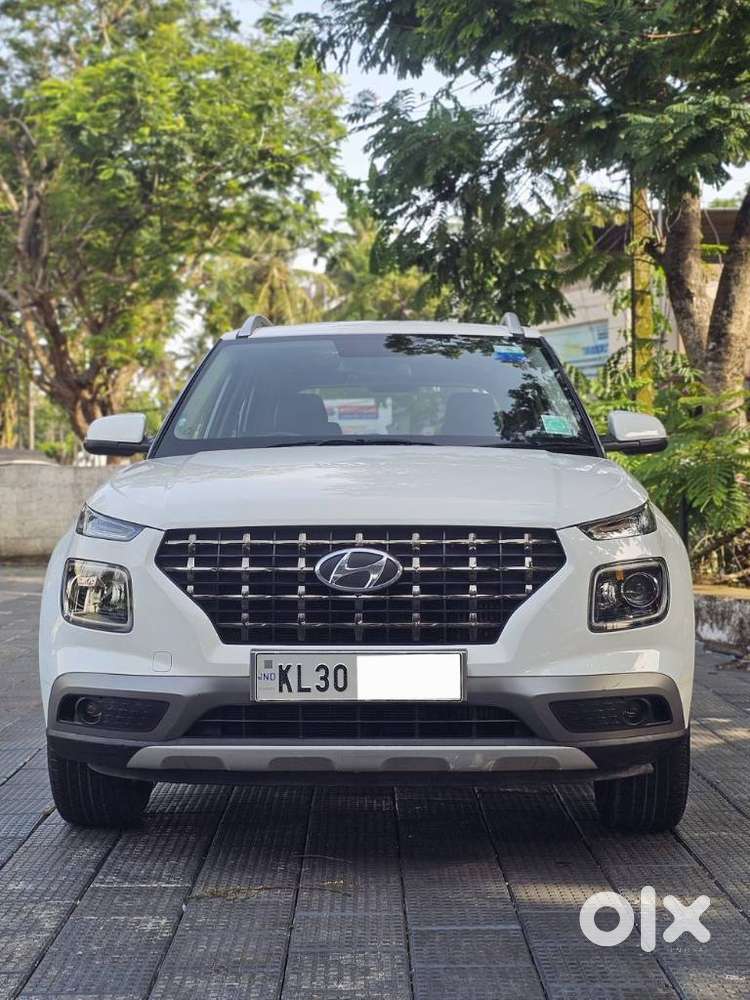 Hyundai Venue Sx Plus Turbo Dct, 2021, Petrol