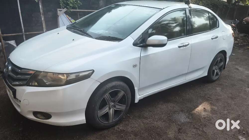 Honda City 1.5 V 2011
