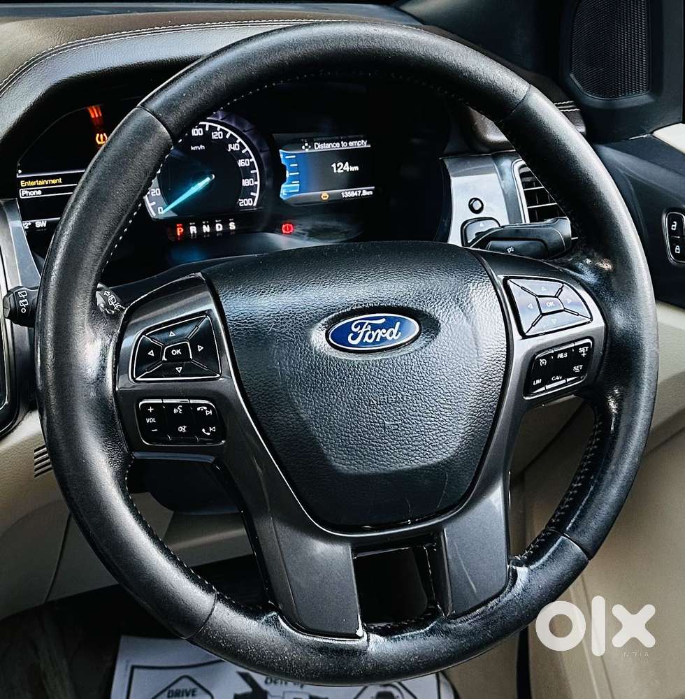 Ford Endeavour 3.2 Titanium At 4x4, 2016, Diesel