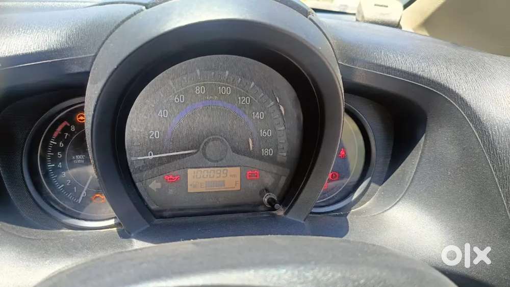 Honda Amaze 2016 Petrol Well Maintained