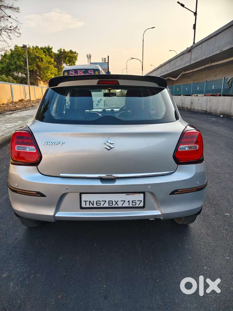 Maruti Suzuki Swift Vxi 1.2 Abs Bs-iv, 2018, Petrol