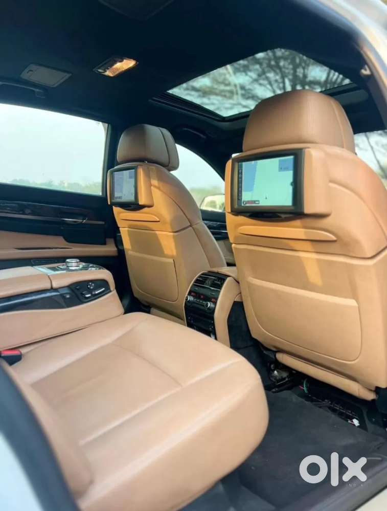Bmw 7 Series 3.0 730i Sedan, 2011, Petrol