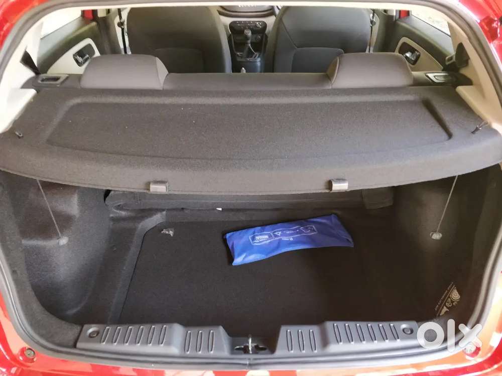 Tata Altroz Petrol Manual 3 Years 4 Months Old