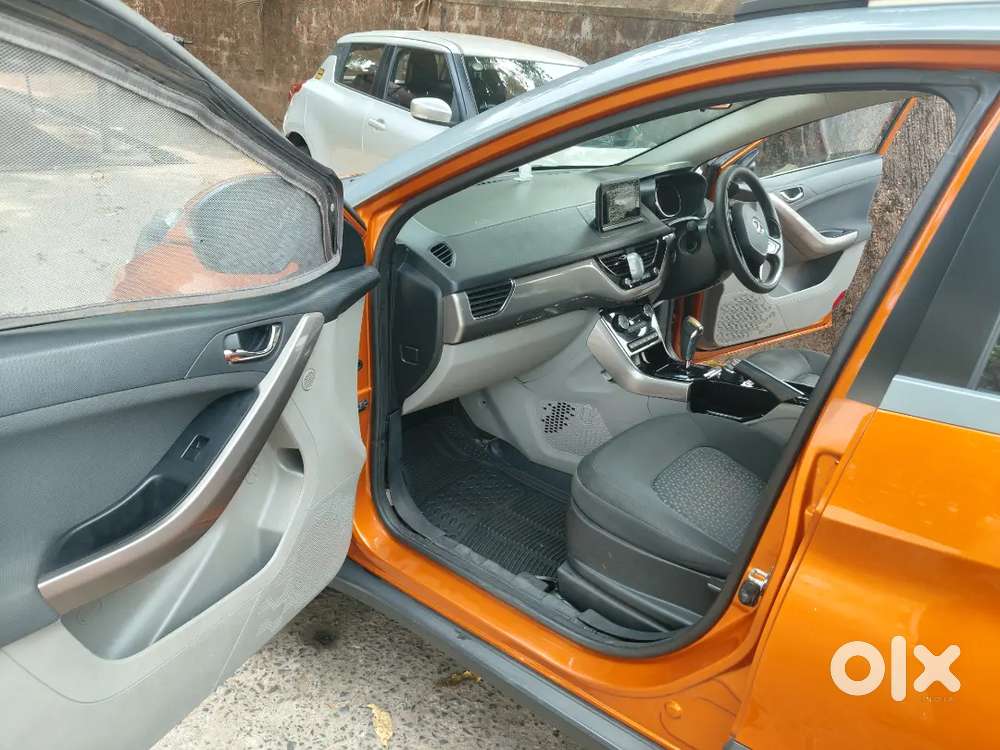Tata Nexon 2019 Petrol Well Maintained ( Single Owner Lady Driven)