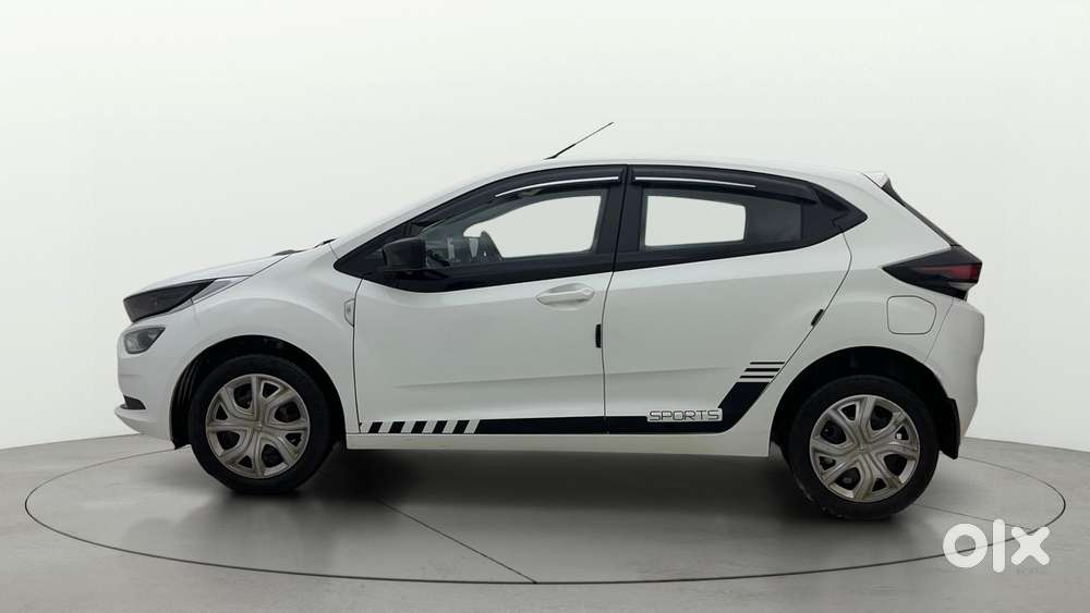 Tata Altroz 1.2 XT, 2023, Petrol