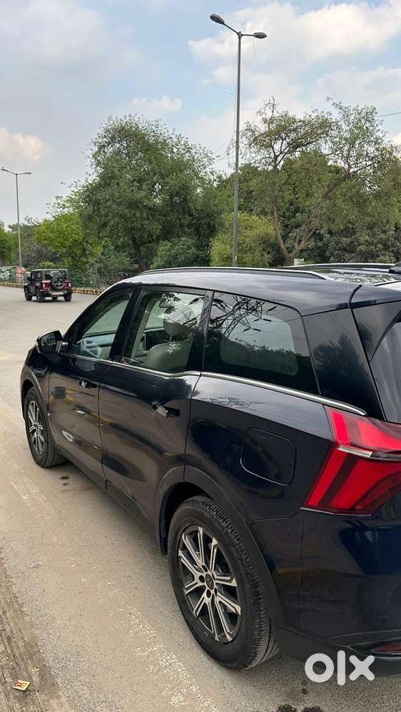 Mahindra Xuv700 2023 Diesel Well Maintained