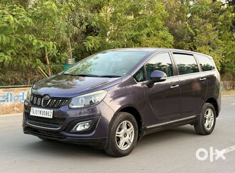 Mahindra Marazzo M6, 2019, Diesel