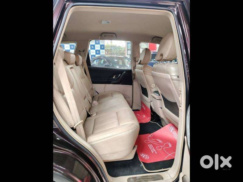 Mahindra Xuv500 2011-2015 W8 2wd, 2016, Petrol