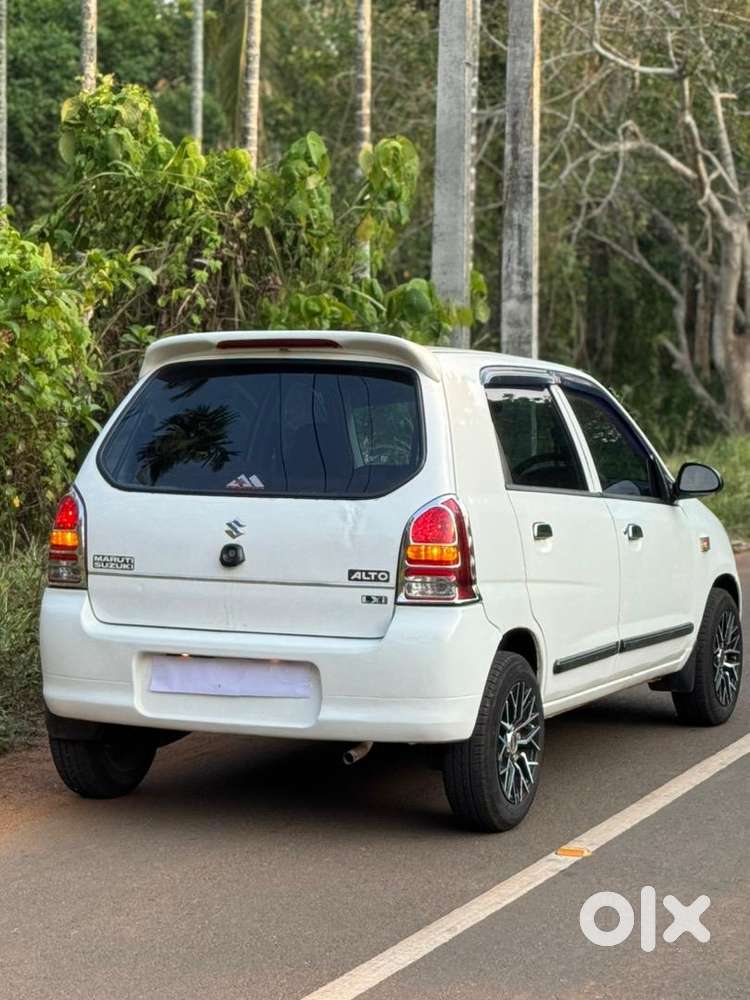 Alloy Wheels,music System,central Lock,seat Cover