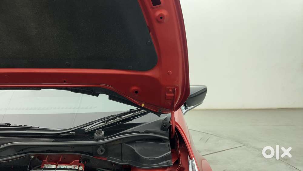 Tata Altroz Xz Plus (s), 2024, Petrol