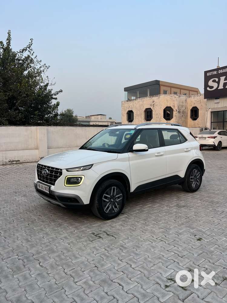 Hyundai Venue Sx Turbo, 2021, Petrol
