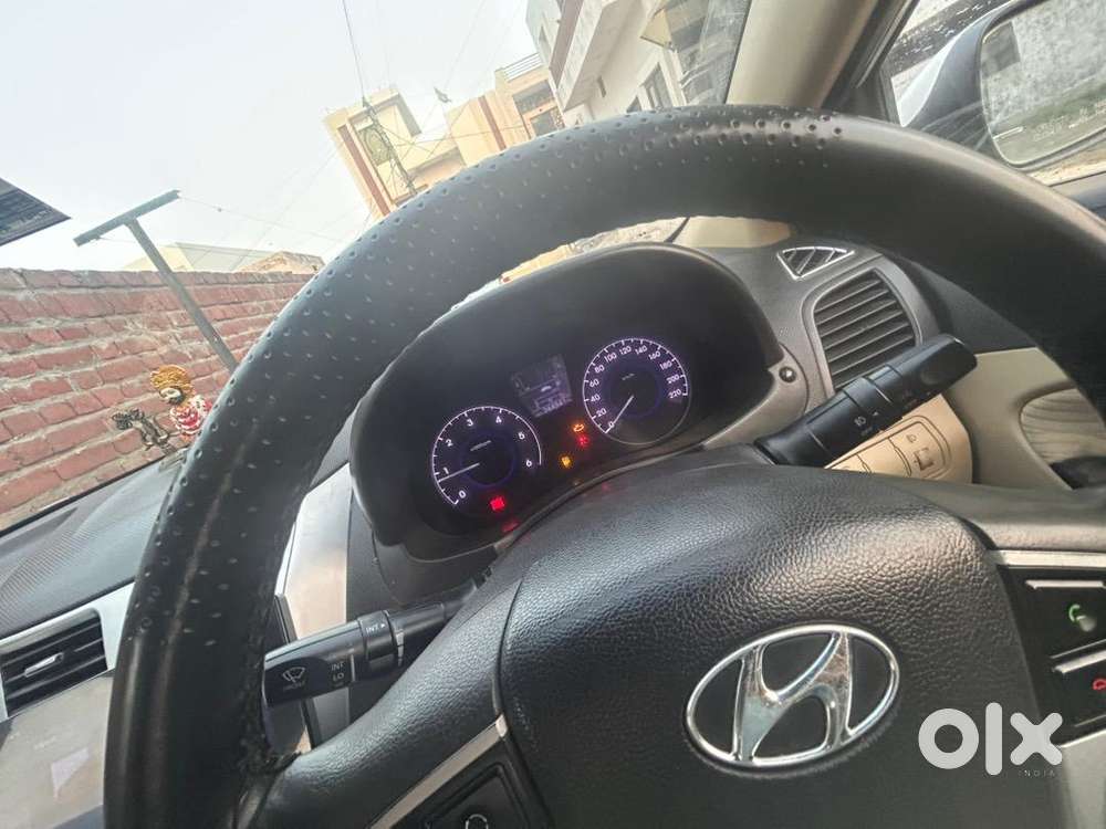 Hyundai Verna 2012 Diesel 20000 Km Driven