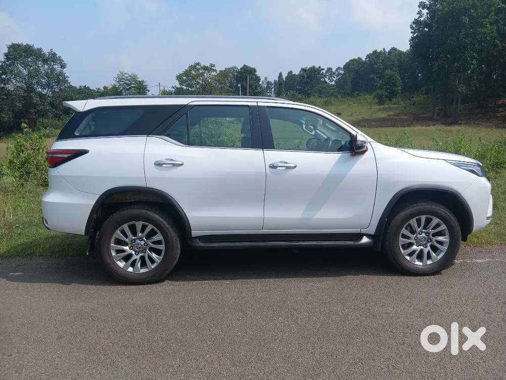 Toyota Fortuner 2024 Diesel Well Maintained