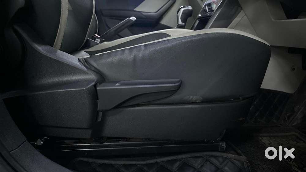 Volkswagen Taigun 1.0 Tsi Topline At, 2023, Petrol