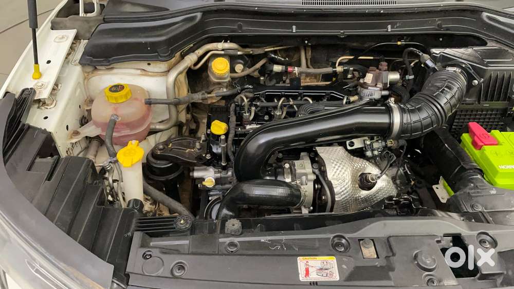 Mahindra Xuv300 W8 Option Diesel, 2020, Diesel