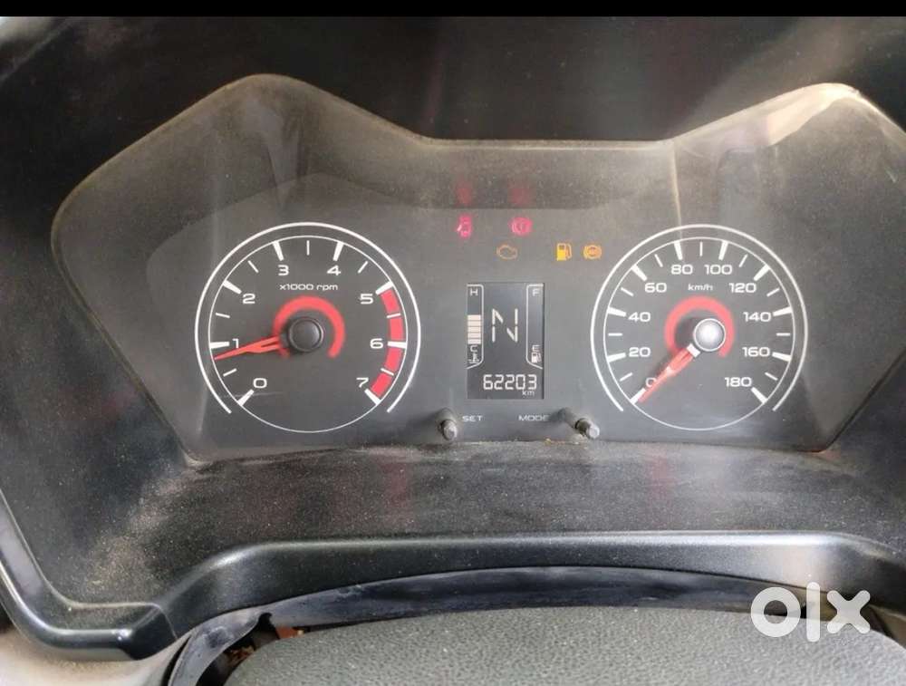 Mahindra Kuv 100 2017 Model