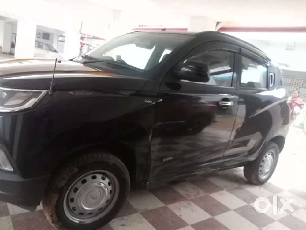 Kuv 100 K2 Model Petrol Available For Sale