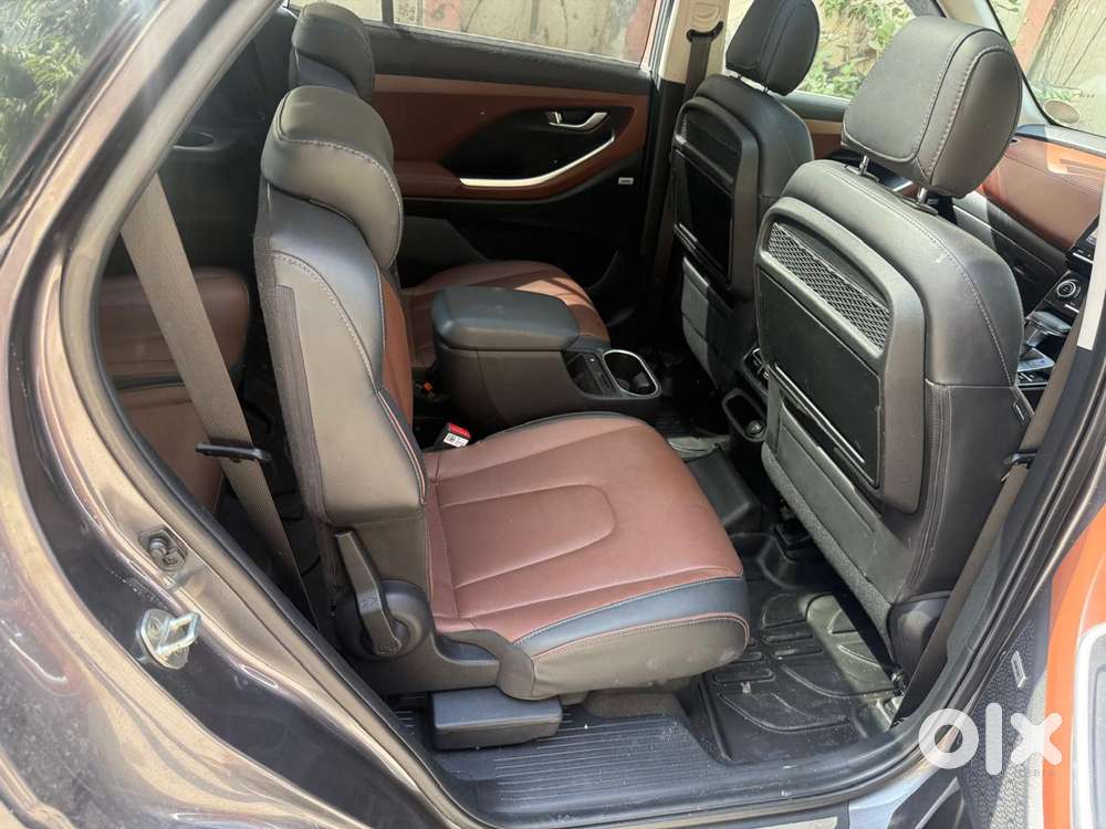Hyundai Alcazar 2.0 Platinum (o) Petrol At 6 Str, 2021, Petrol