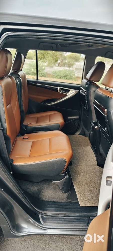 Toyota Innova Crysta 2.8z Automatic, 2018, Diesel