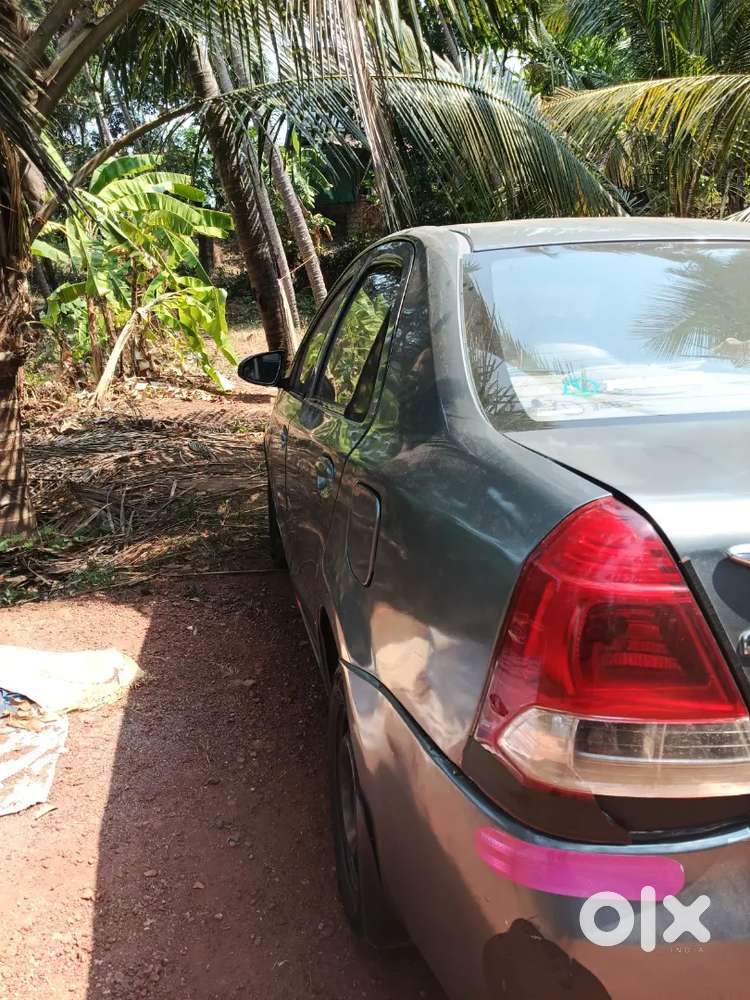 Toyota Etios 2015 Diesel 210000 Km Driven