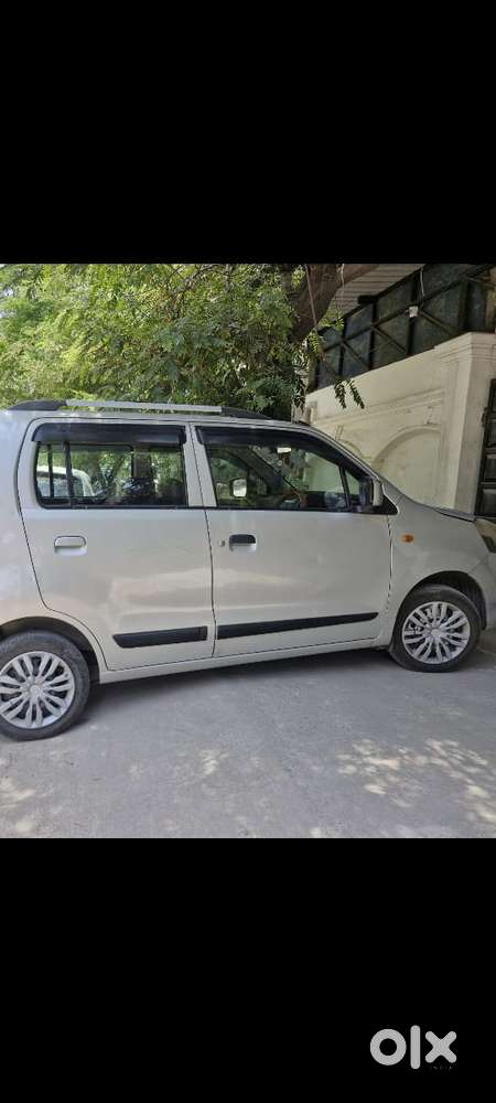Maruti Suzuki Wagon R Vxi, 2015, Cng & Hybrids