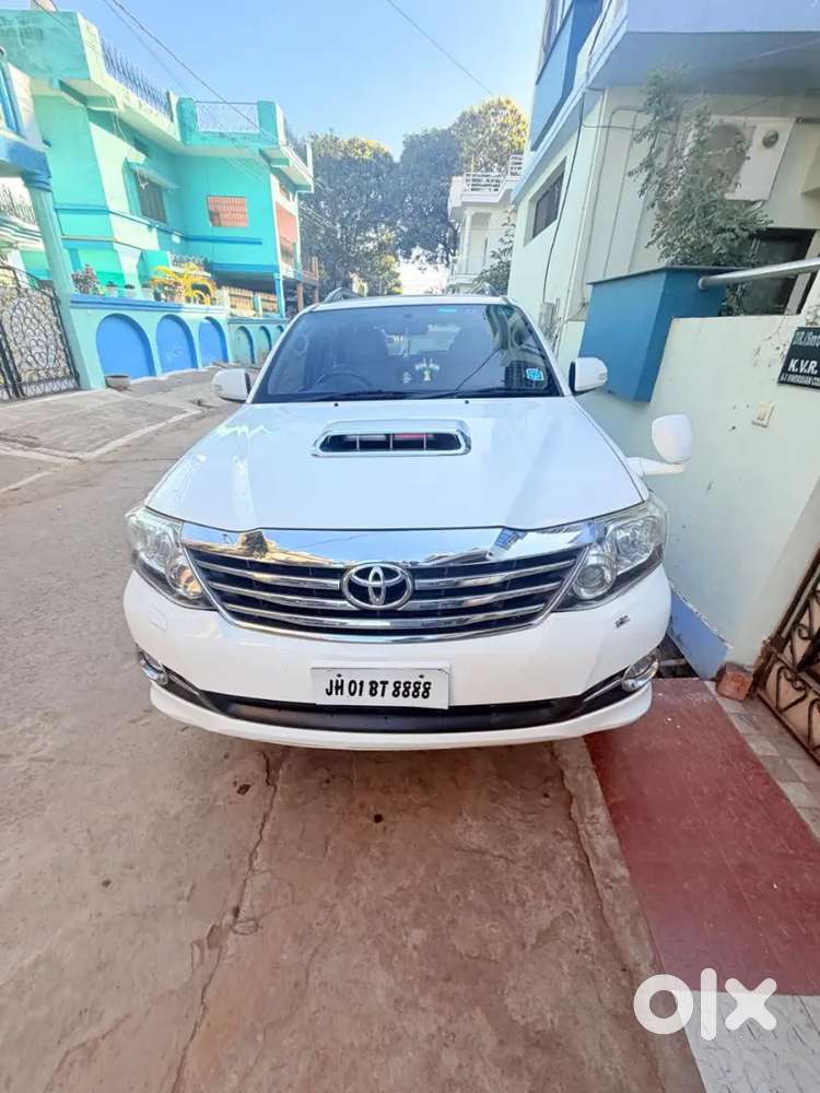 Toyota Fortuner Diesel 2015