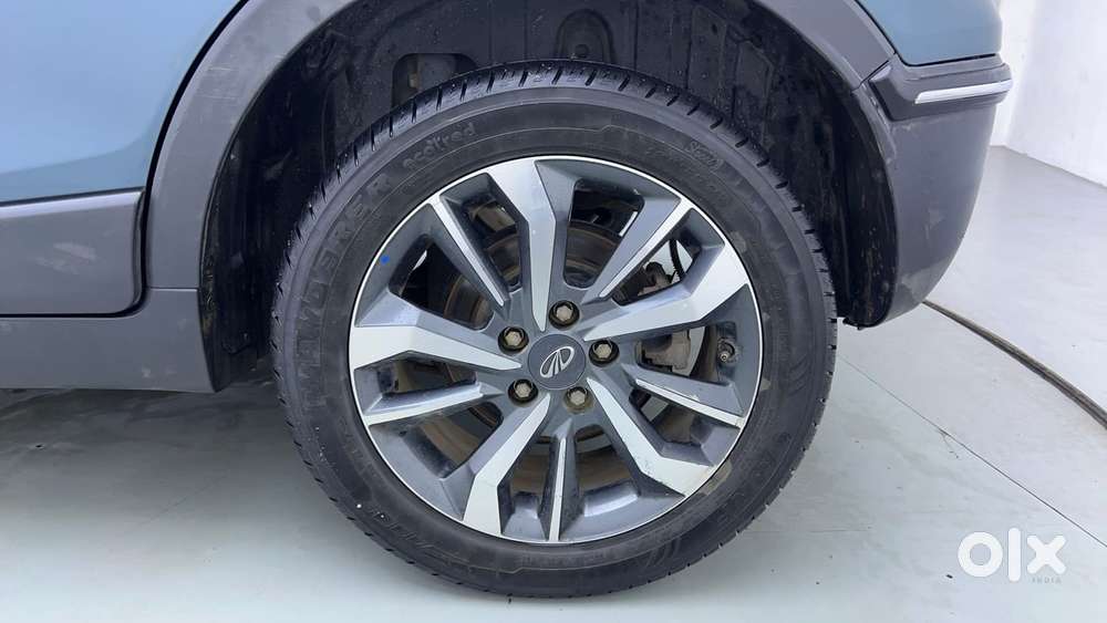 Mahindra Xuv300 W8 Option Dual Tone Diesel, 2021, Diesel