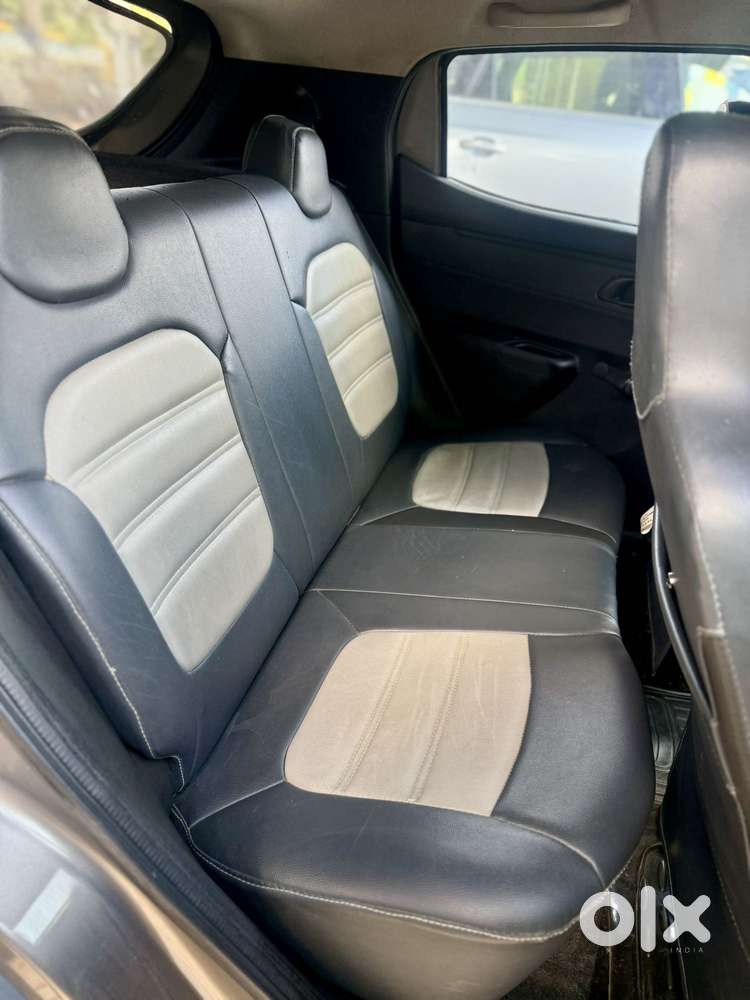 Renault Kwid Rxt (o) Easy-r, 2017, Petrol