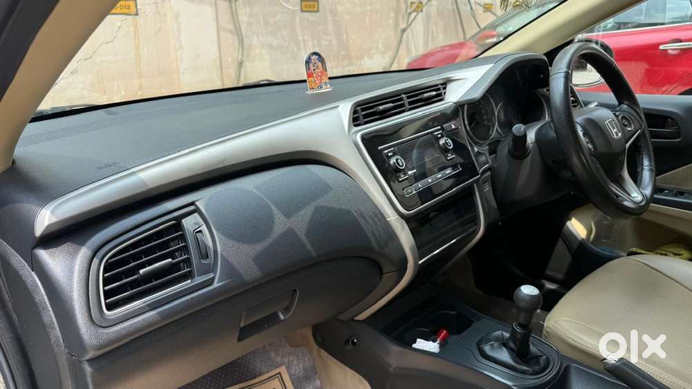 Honda City I-vtec Sv, 2019, Petrol