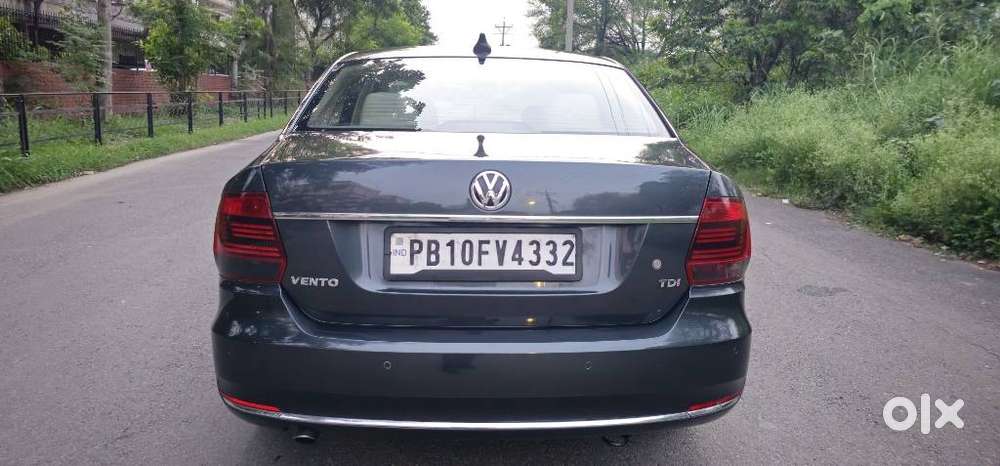 Volkswagen Vento 1.5 Highline Plus At 16 Alloy, 2016, Diesel