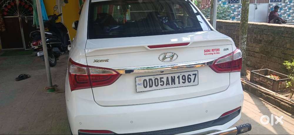 Hyundai Xcent 2018 Car