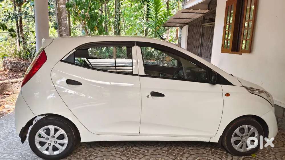 Hyundai Eon 2018 Petrol 30500 Km Driven