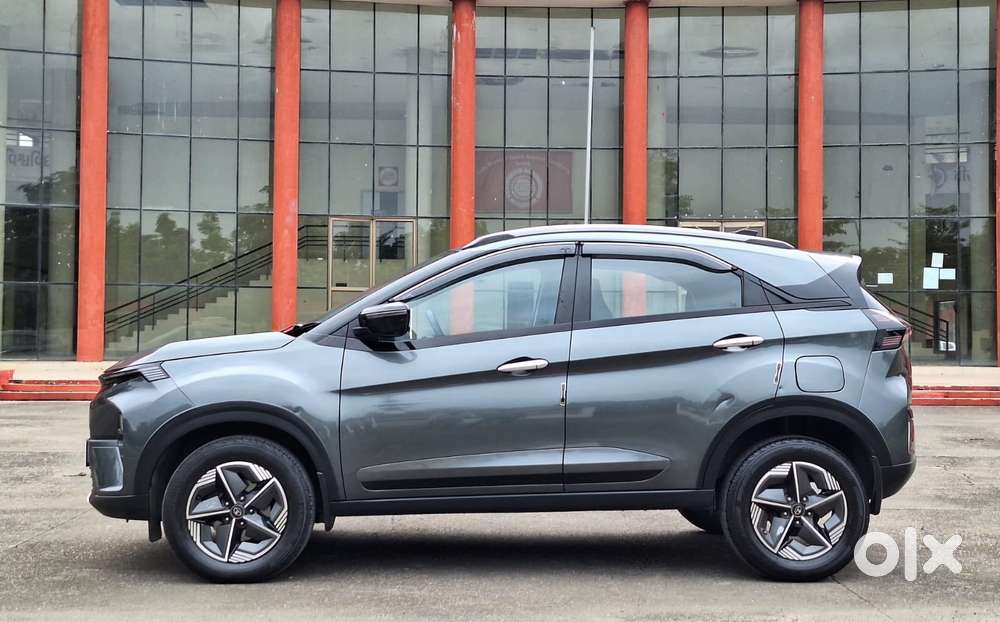Tata Nexon Creative Plus 1.5 Revotorq Diesel 6 Amt Dt, 2023, Diesel