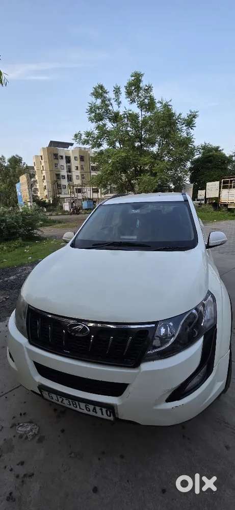 Mahindra Xuv500 Diesel 2017 Year
