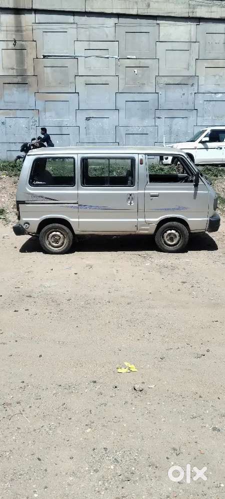Maruti Suzuki Omni 2010