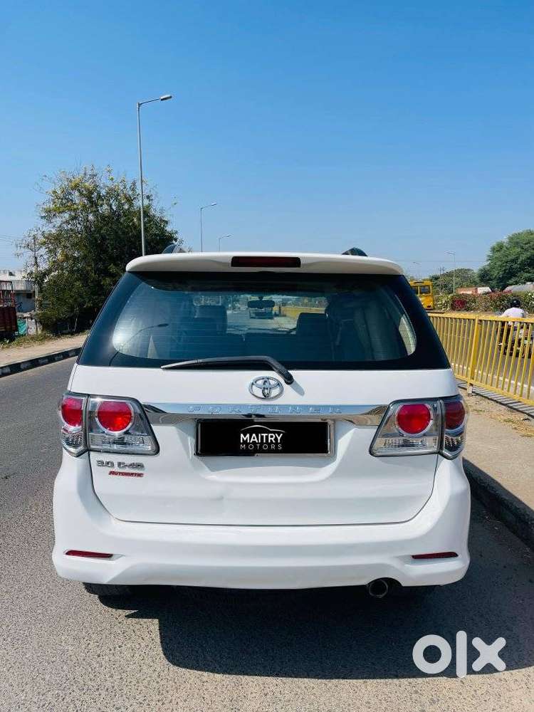 Toyota Fortuner 3.0 4x2 Automatic, 2013, Diesel