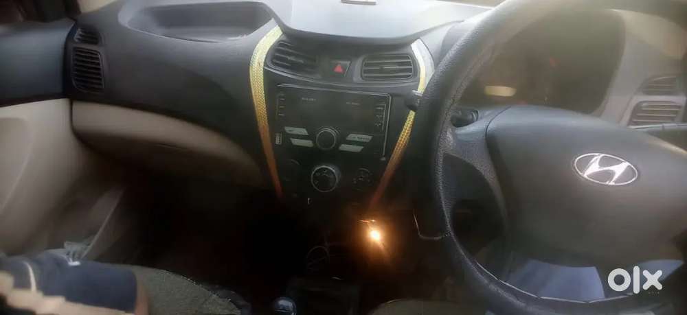 Hyundai Eon Era Petrol Automatic 2012