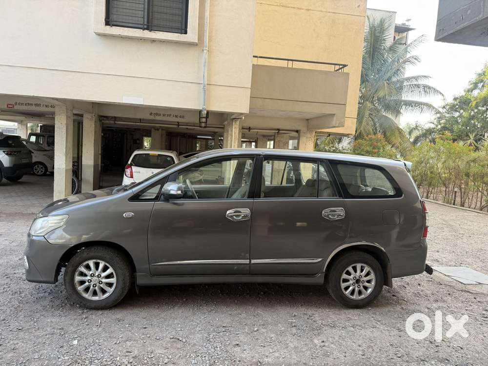 Toyota Innova 2.5 V 8 Str, 2013, Diesel