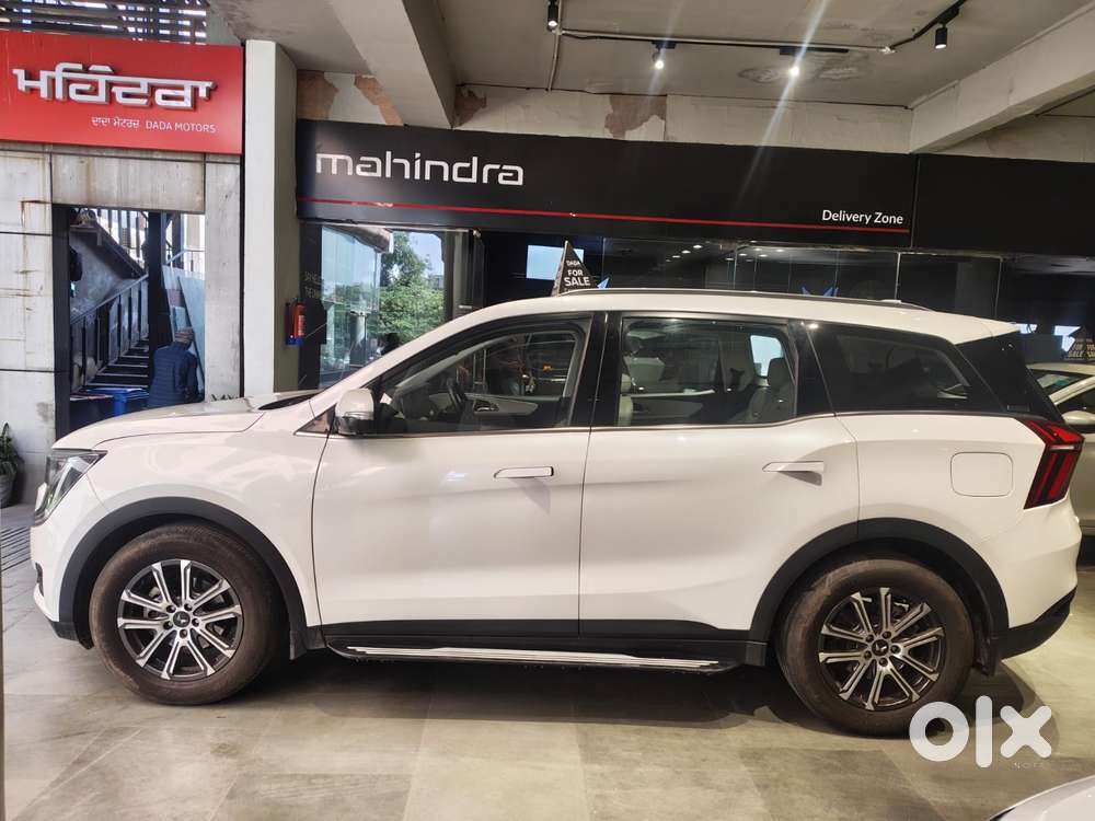 Mahindra Xuv700 2.0 Ax 7 Petrol At Luxury Pack Str, 2023, Petrol