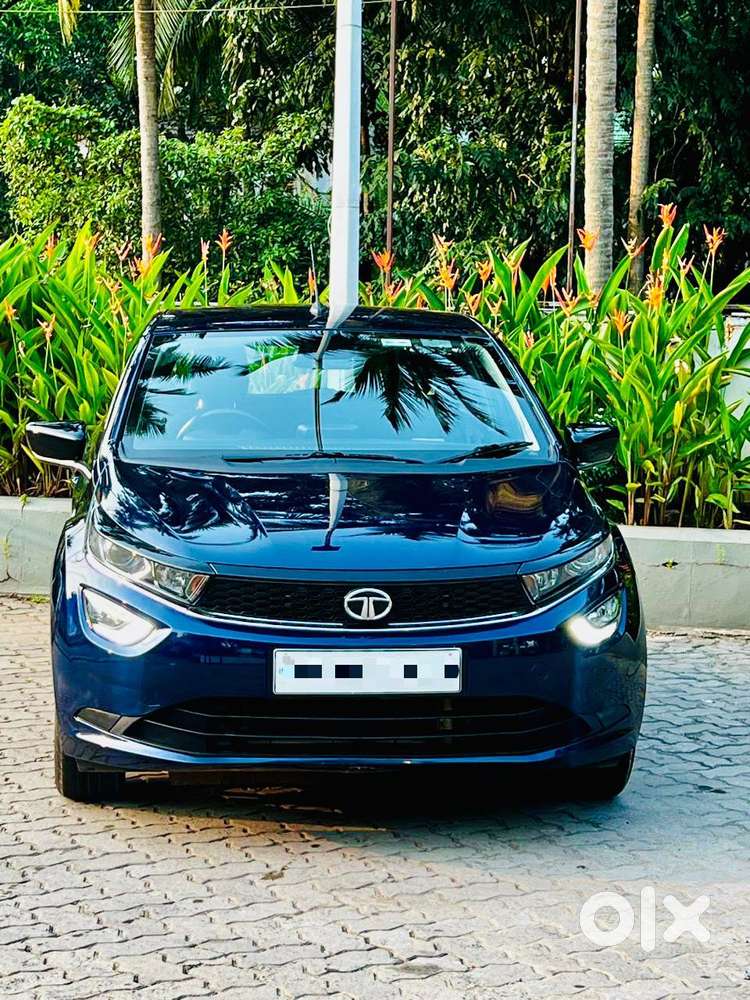 Tata Altroz 1.2 Xza Petrol Dct, 2022, Petrol