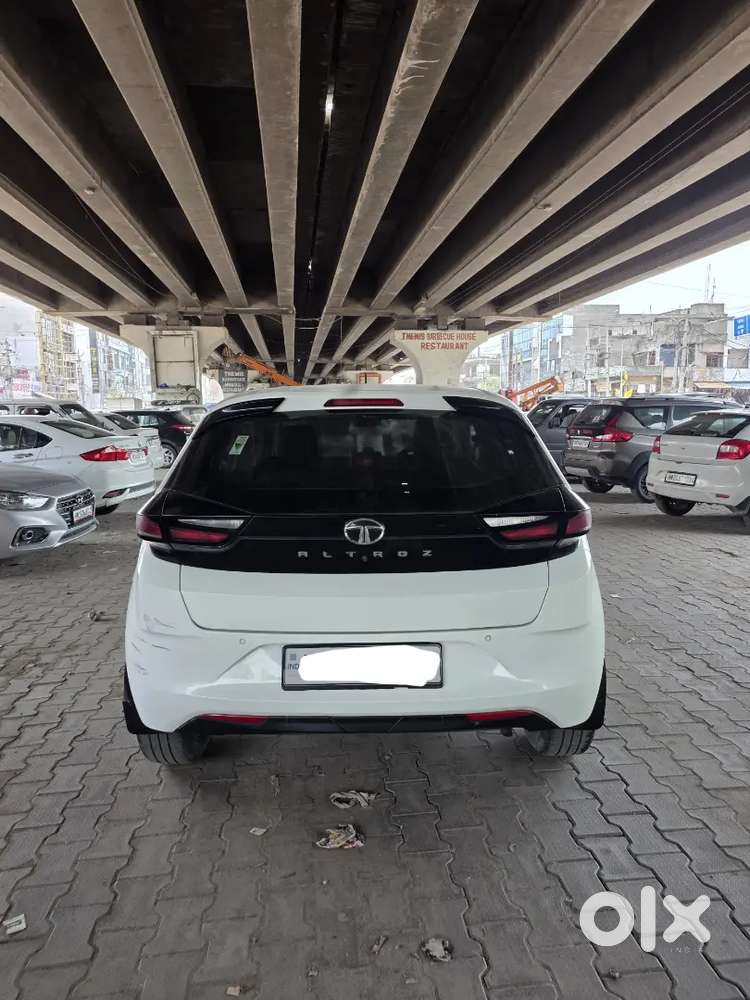 Tata Altroz 2022 Petrol Well Maintained