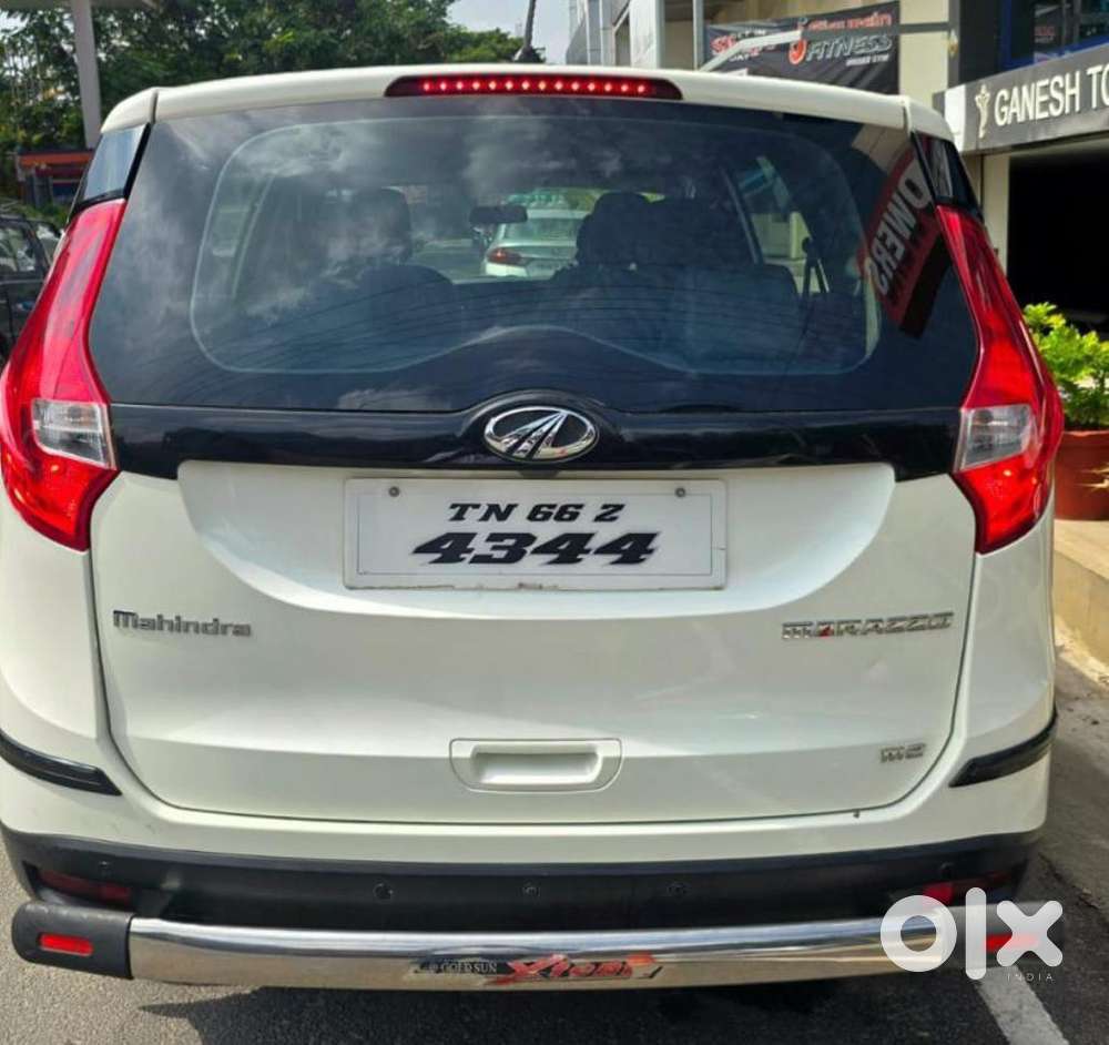 Mahindra Marazzo M2, 2018, Diesel