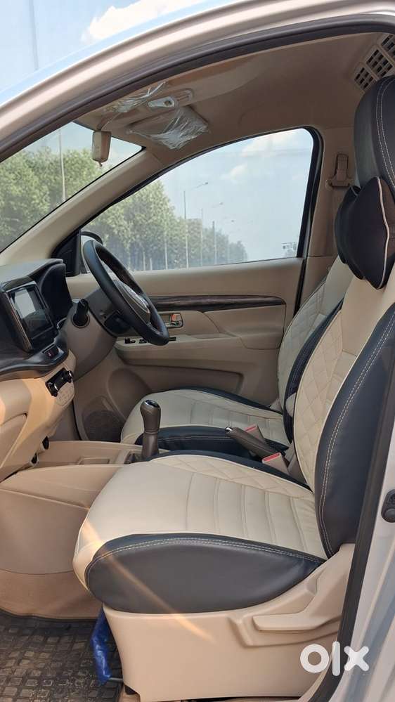 Maruti Suzuki Ertiga 2022-2023 Zxi, 2022, Cng & Hybrids