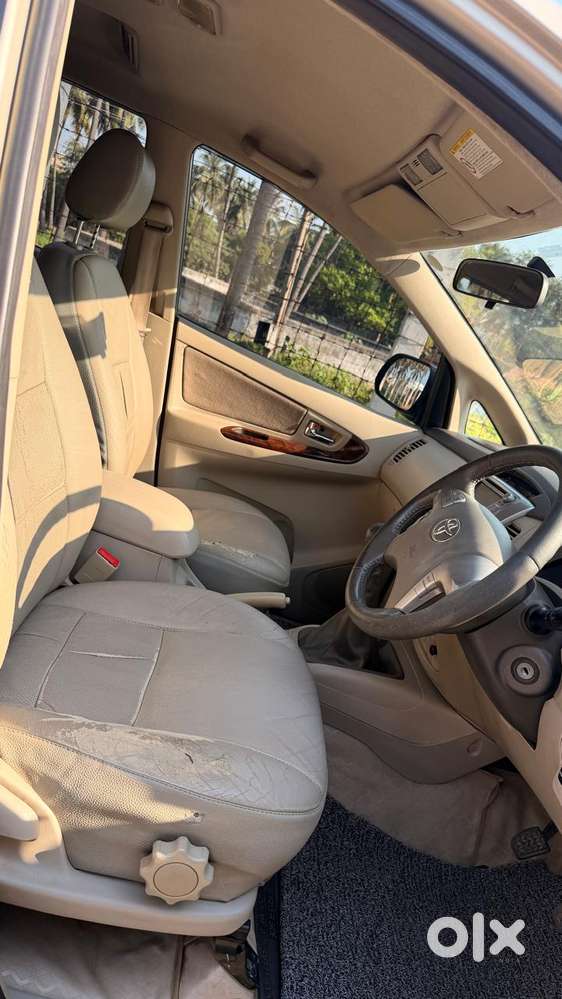 Toyota Innova 2.5 V 7 Str, 2013, Diesel