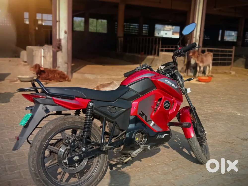 Revolt RV1+ 2025 odometer 12500 km ( 2 charger also)