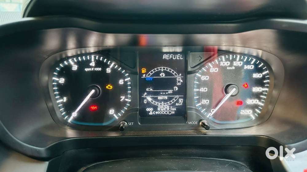 Tata Altroz 1.2 Xm Plus, 2021, Petrol