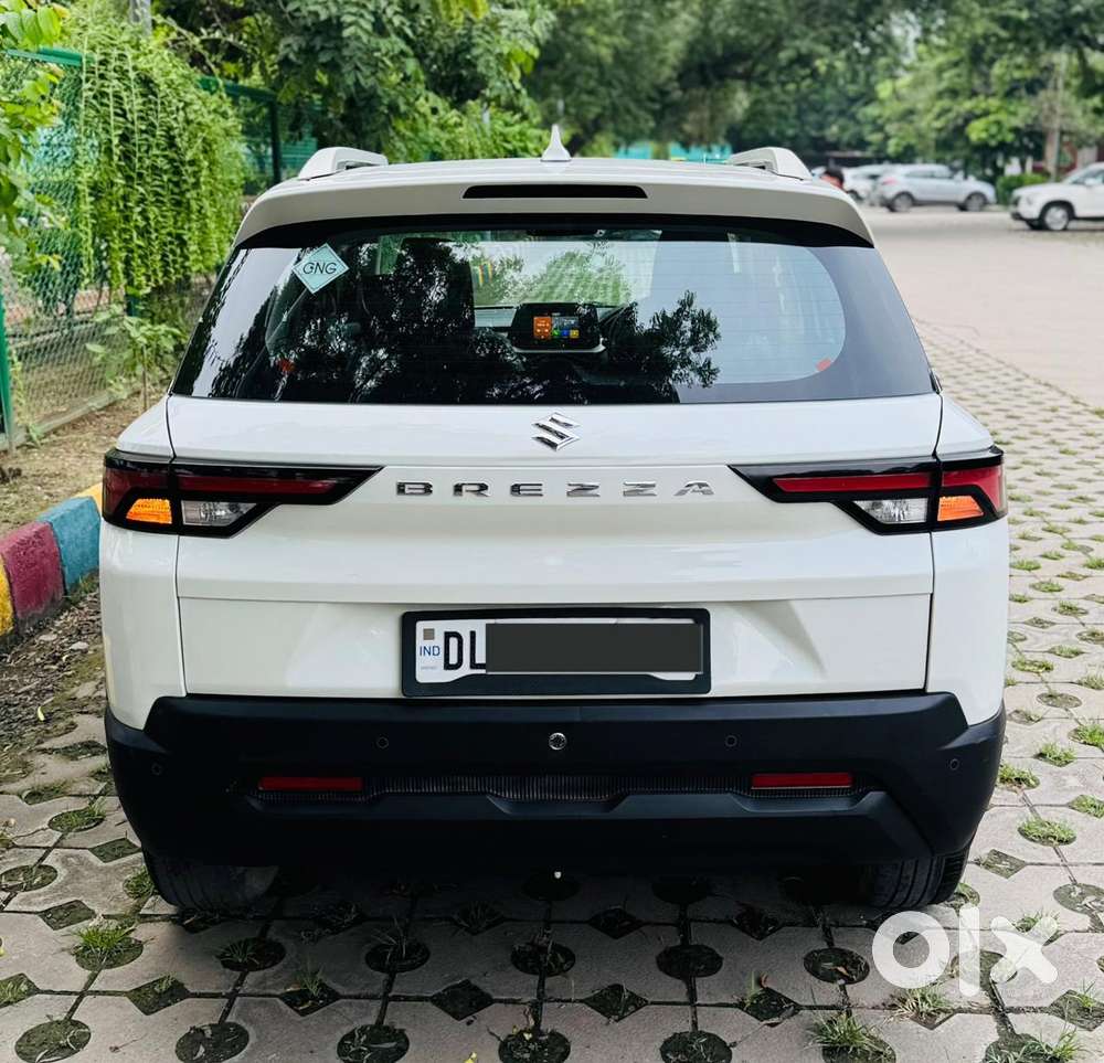 Maruti Suzuki Brezza Vxi S-cng, 2023, Petrol