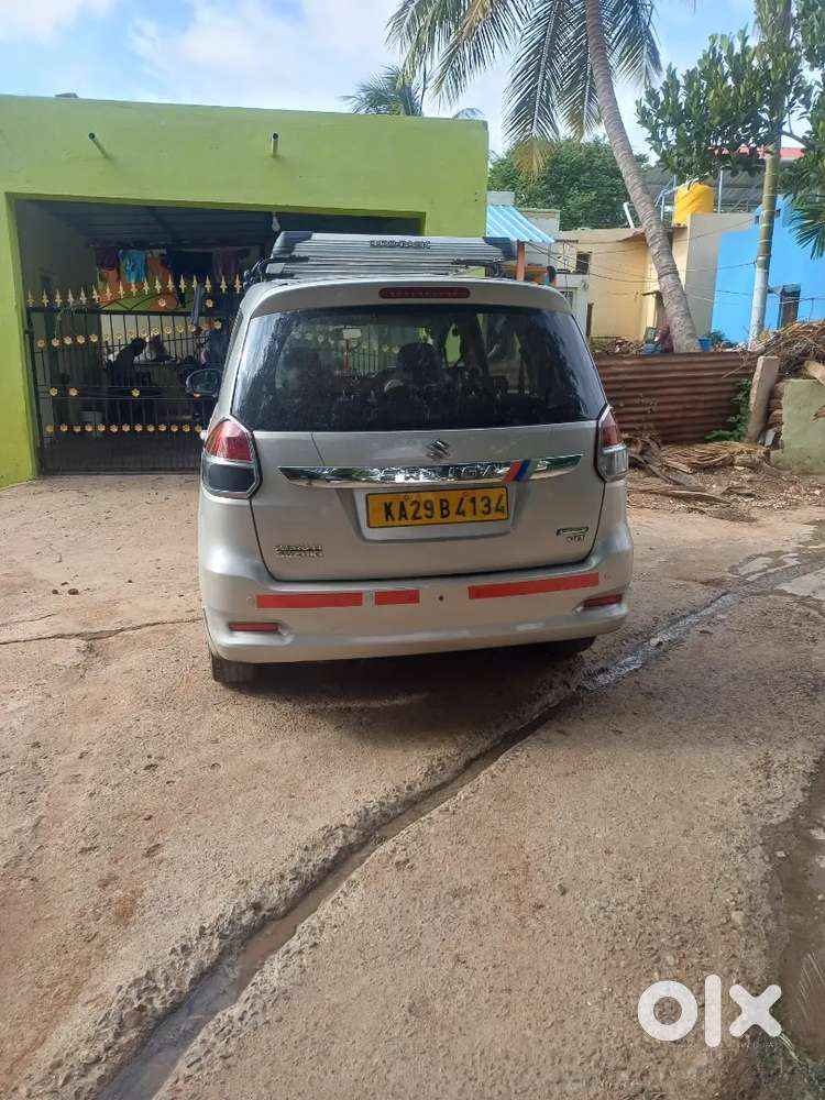 Maruti Suzuki Ertiga 2017 Diesel 300000 Km Driven